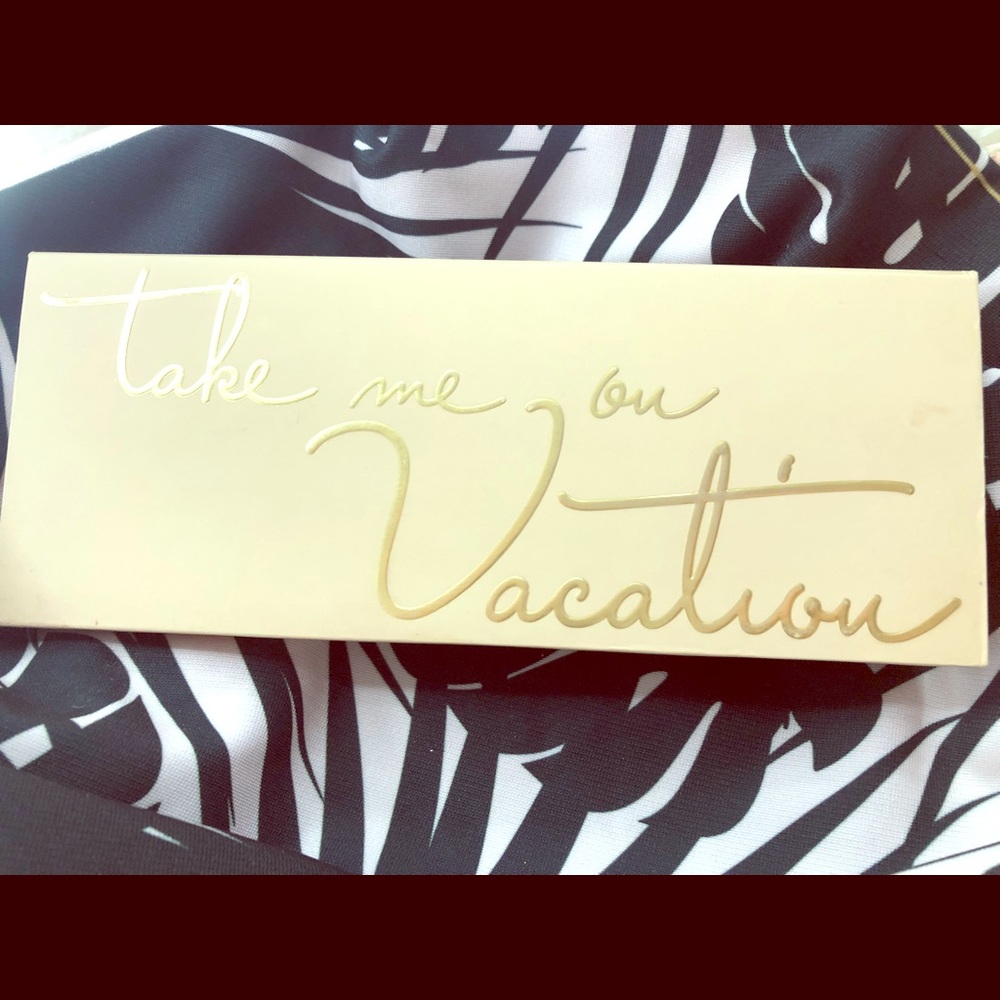 Kylie cosmetics vacation palette
